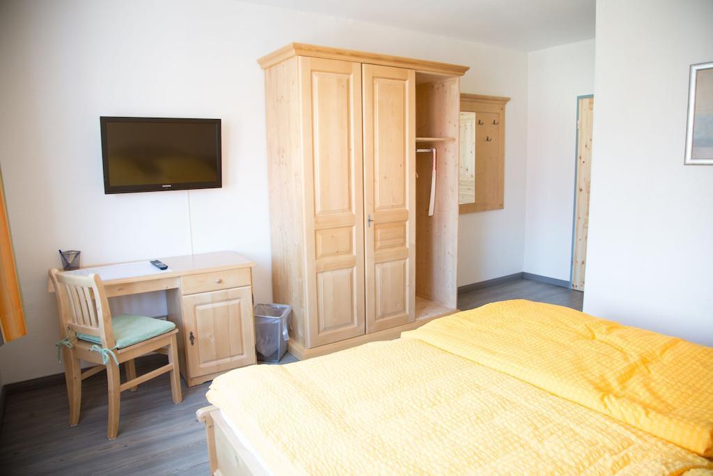 Hotel Zur Hessischen Schweiz Doernhagen Habitación foto